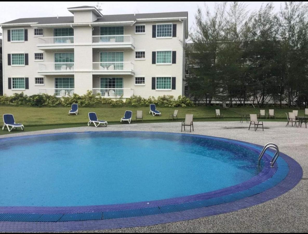 Home Feel-Hibiscus Suites Kampar Exterior photo