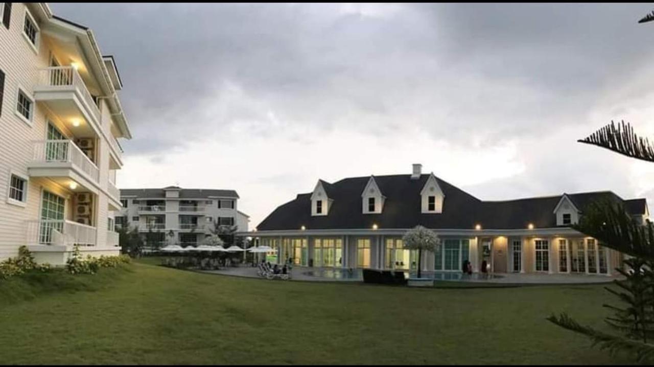 Home Feel-Hibiscus Suites Kampar Exterior photo