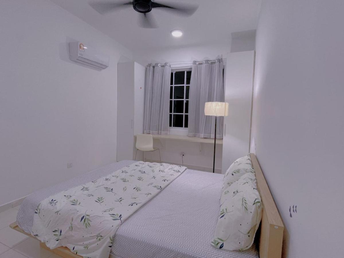 Home Feel-Hibiscus Suites Kampar Exterior photo